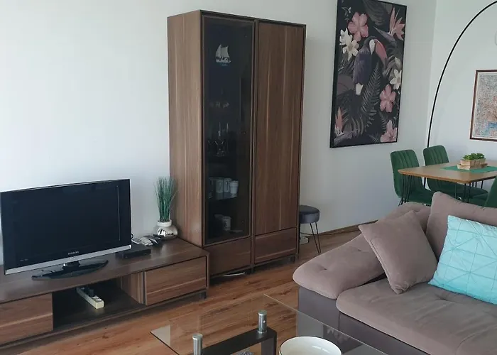 Golden Brown דירה שיופוק